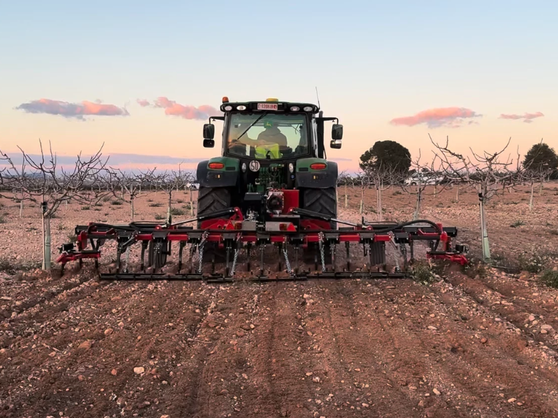 Maquinaria intercepas y cultivadoras